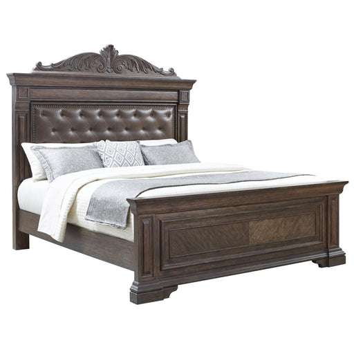 Pulaski Bedford Heights King Panel Bed in Estate Brown image