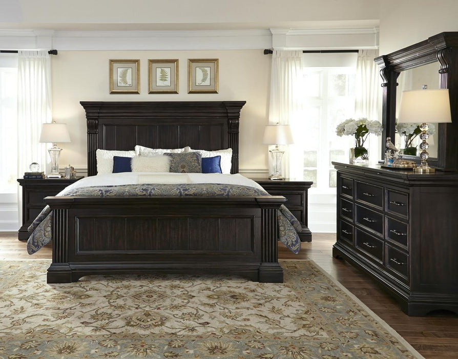 Pulaski Caldwell Queen Panel Bed in Dark Wood