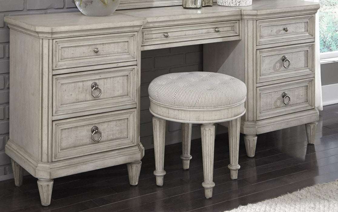 Pulaski Campbell Street 7 Drawer Vanity in Vanilla Cream