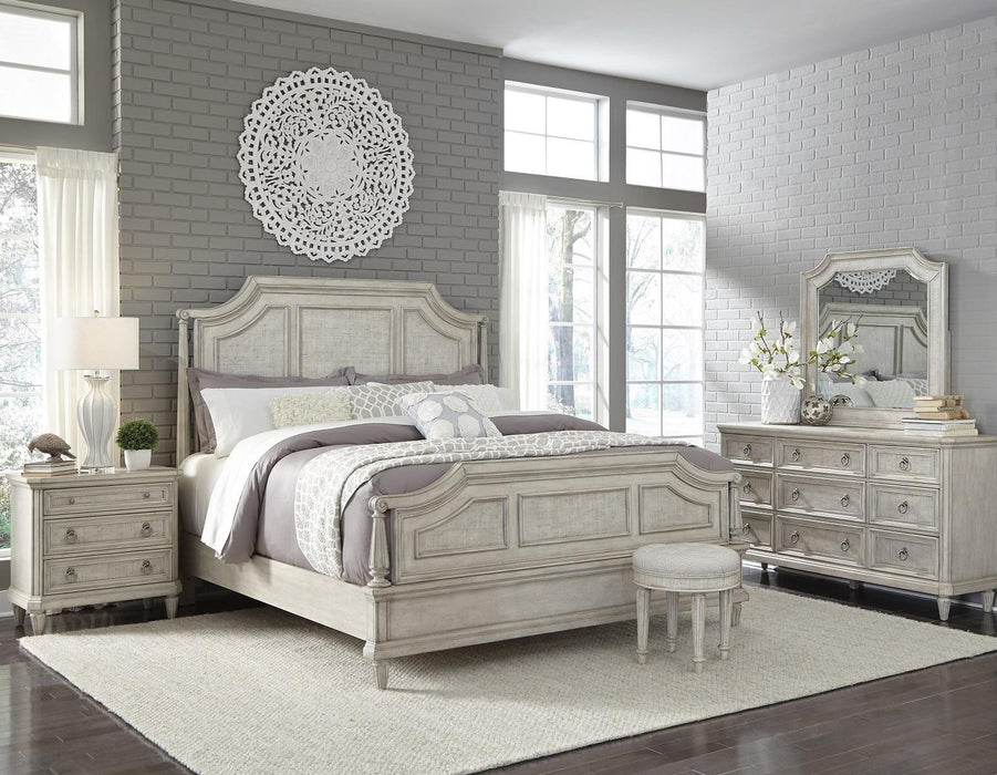 Pulaski Campbell Street Queen Panel Bed in Vanilla Cream