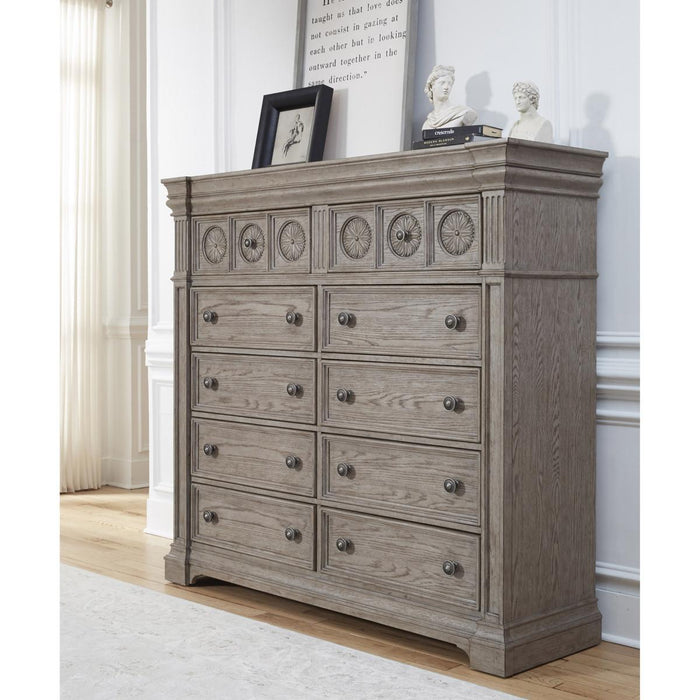 Pulaski Kingsbury Master Chest������in Gray